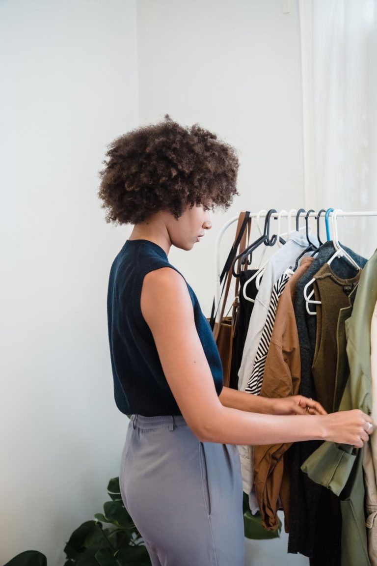 Vestido de festa: alugar ou comprar? Descubra a escolha ideal